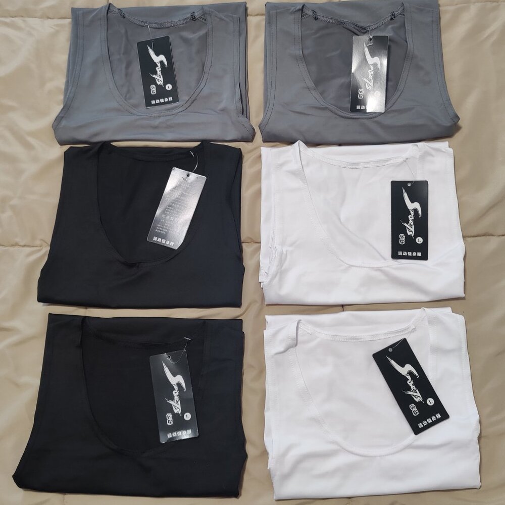 Men's Large Moisture Wicking Tagless Tank Undershirts